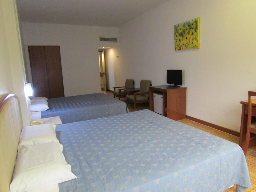 Hotel Supreme Σιγκαπούρη Εξωτερικό φωτογραφία