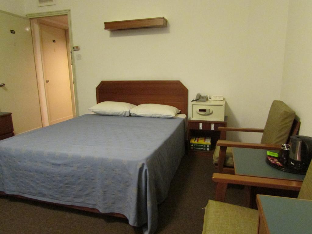 Hotel Supreme Σιγκαπούρη Δωμάτιο φωτογραφία
